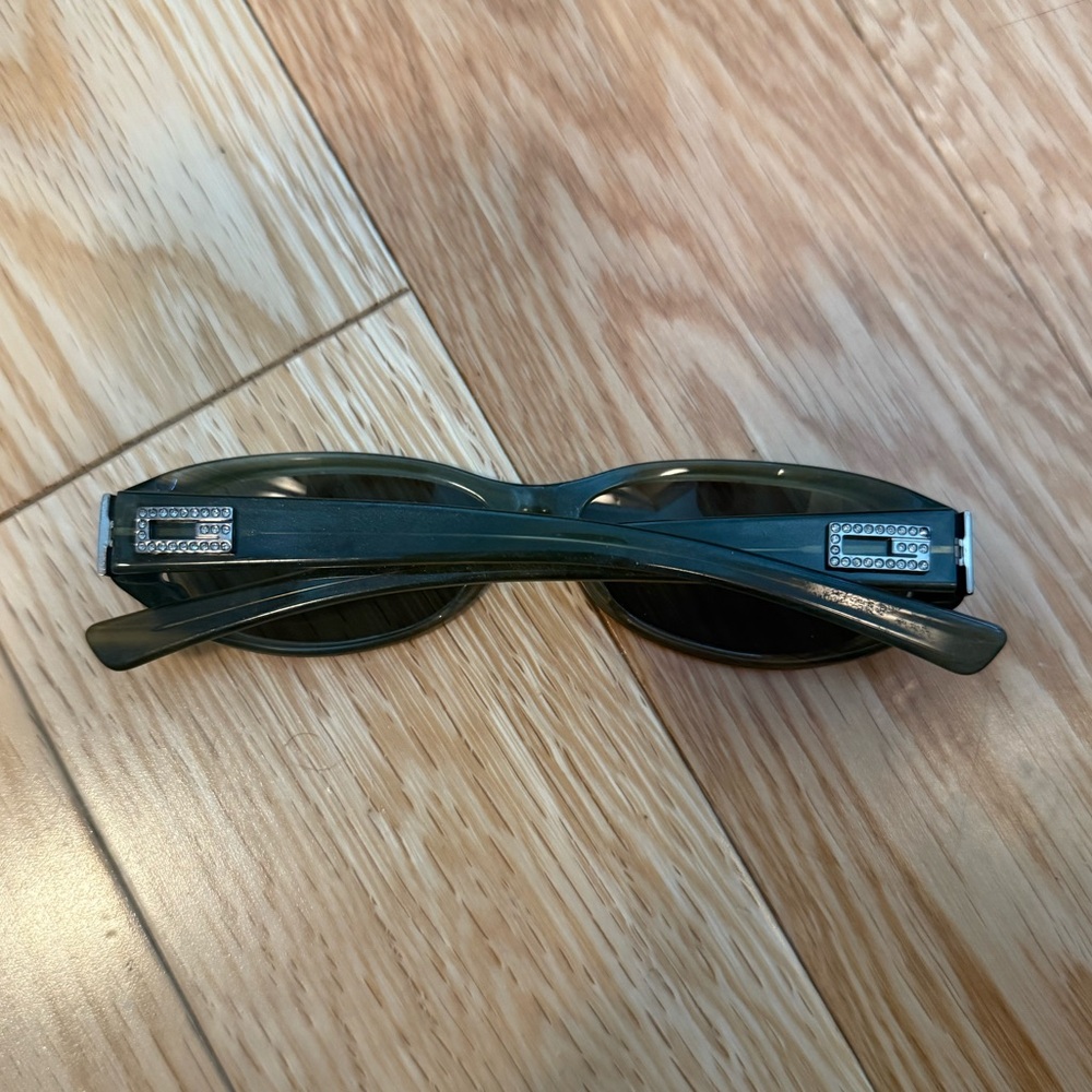 Vintage Gucci Sunglasses - Dark Green - Picture 2 of 2